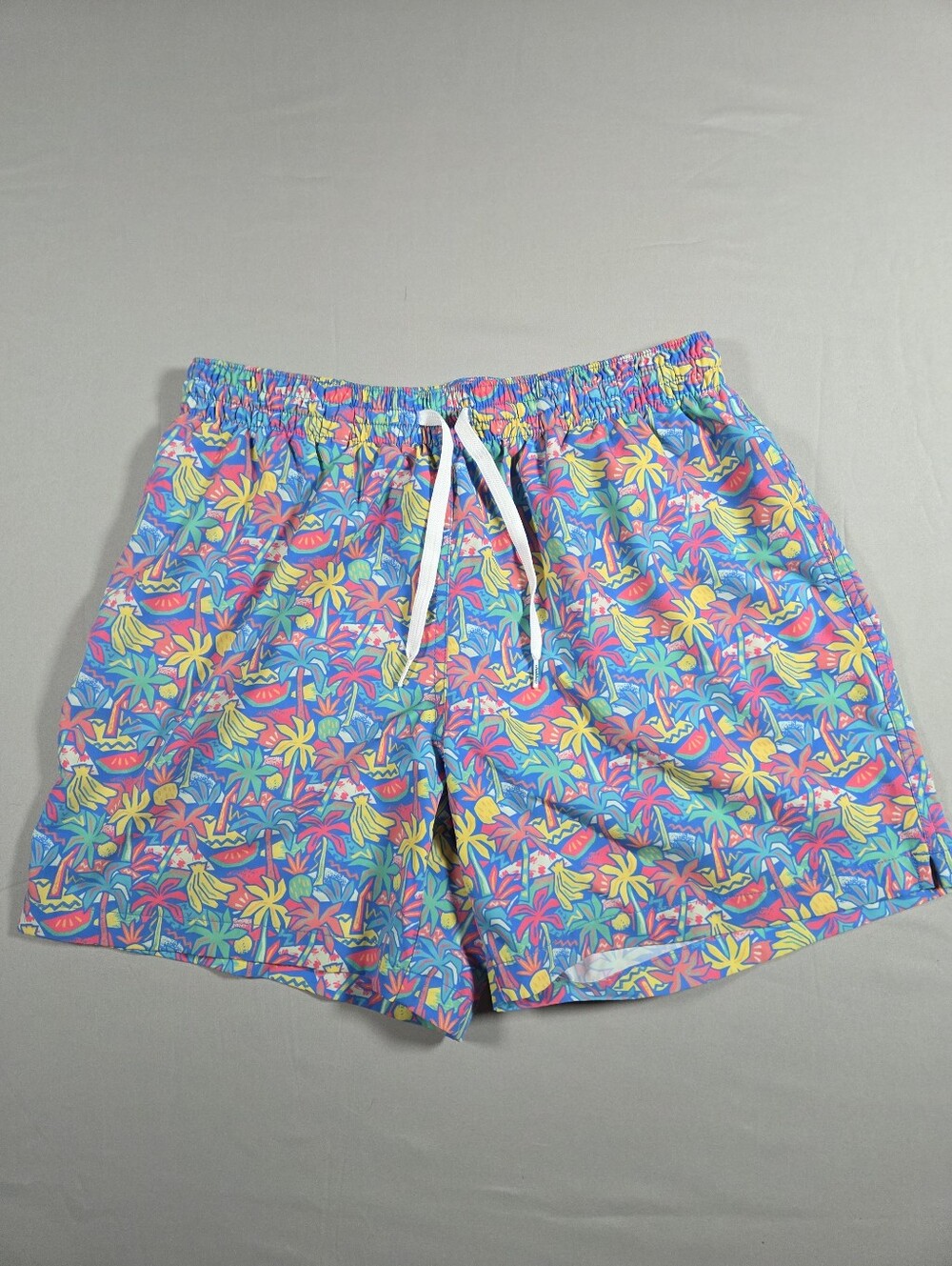 chubbies Mens Tropical Floral Swim Trunks - Blue, Pink, Yellow Size Large